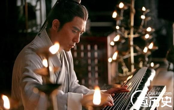 “曲有误，周郎顾”主人公是谁以及是什么意思？