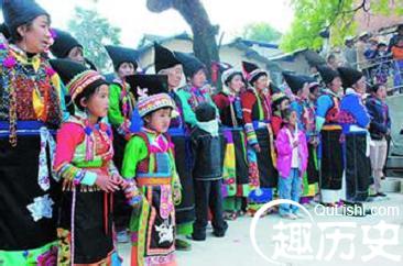布朗族历史 布朗族祭竜活动是怎样进行的