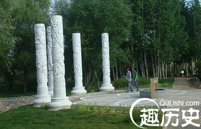 赫哲族历史 赫哲族的图腾柱啥样