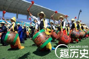 土族历史简介 土族的政治变革是怎样的