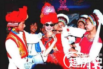 白族男女是怎样恋爱的？其结婚又有啥习俗
