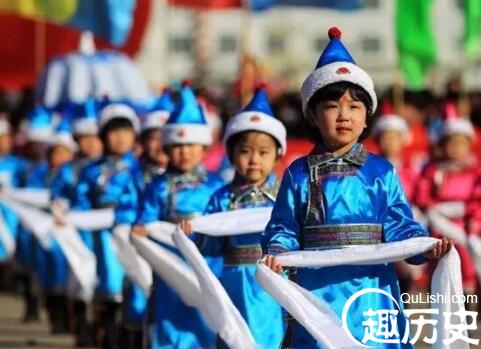 蒙古族介绍  蒙古族为什么最爱白色和蓝色 
