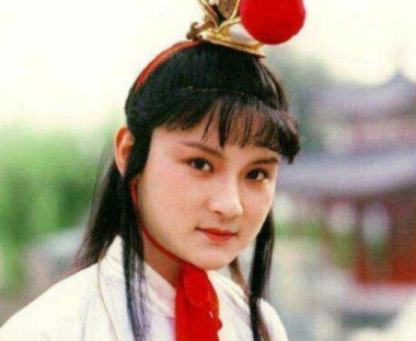 《红楼梦》中的小鹊是个怎么样的人?小鹊是谁的人?