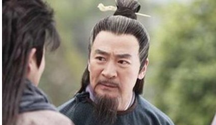 黑妖狐智化时被艾虎杀死的吗？他到底是人是妖