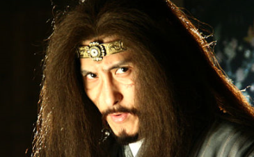 金庸武侠小说《倚天屠龙记》中光明右使范遥简介