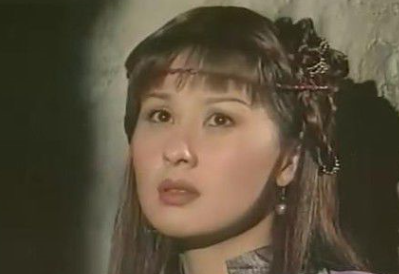紫衫龙王黛绮丝为什么能当上明教四大护教法王之首