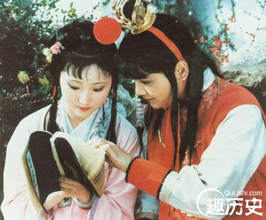 一本《红楼梦》究竟养了多少红学专家？