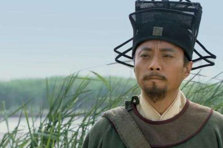 宋押司和鲁提辖哪个官大？为什么在梁山宋江比鲁智深职位高？