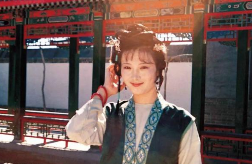 《红楼梦》贾母是怎么对鸳鸯的？贾母对鸳鸯本来是怎么打算的？