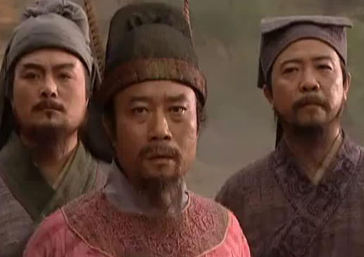 玩弄梁山两代掌权人却带梁山走向末路，他究竟是&ldquo;聪明&rdquo;还是&ldquo;蠢笨&rdquo;？