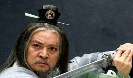 碧血剑中八大高手排行：何铁手垫底,玉真子却只能排到第二名