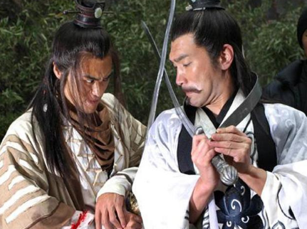 碧血剑中八大高手排行：何铁手垫底,玉真子却只能排到第二名