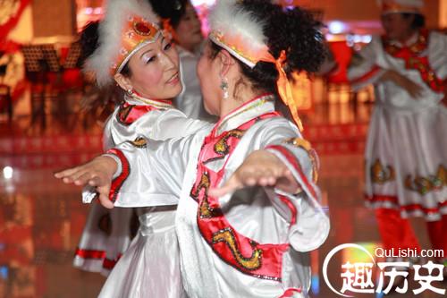 达斡尔族结婚有什么习俗?达斡尔族的婚俗